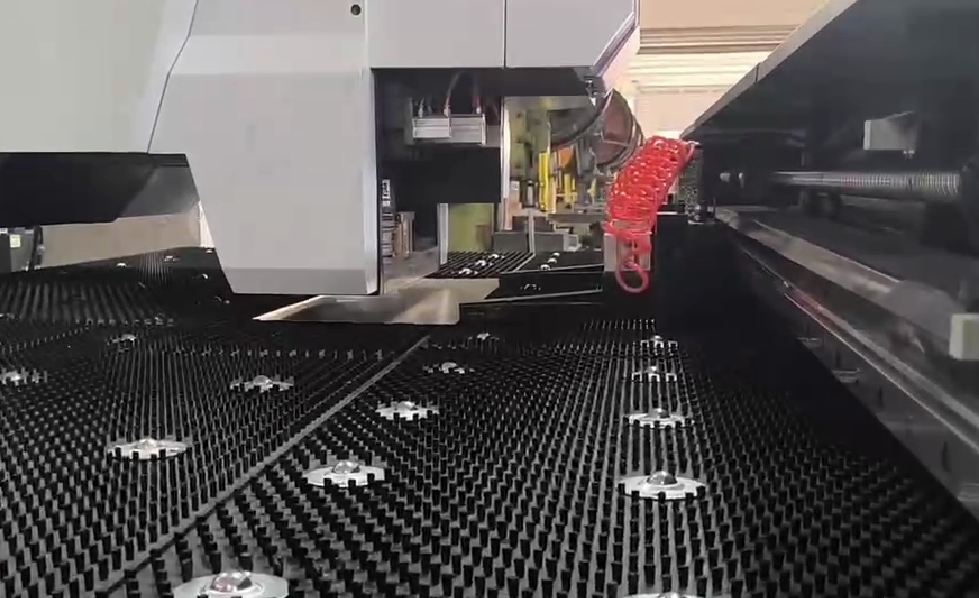 Small board punching process